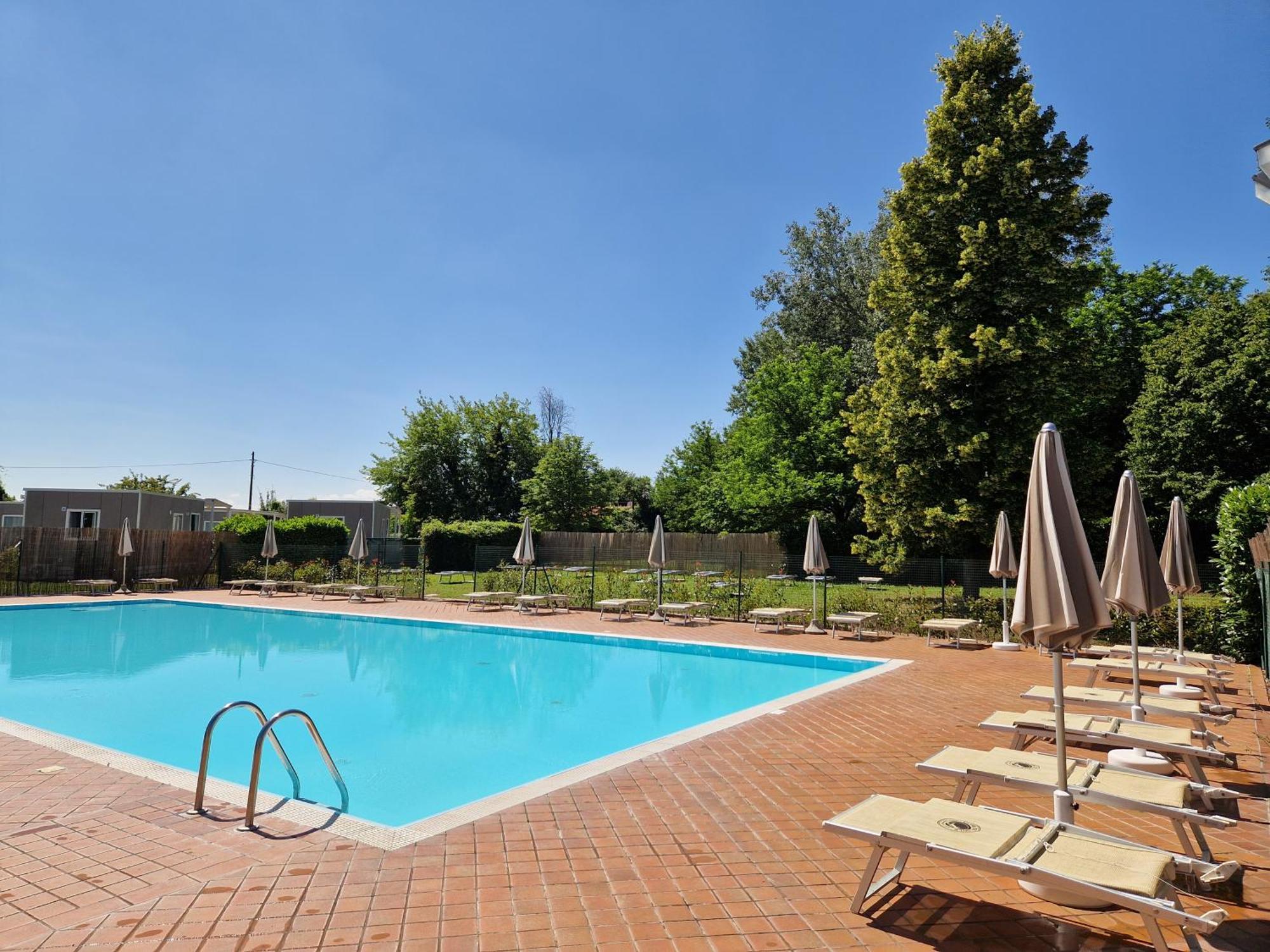 Club Del Sole Bologna Easy Camping Village Eksteriør billede